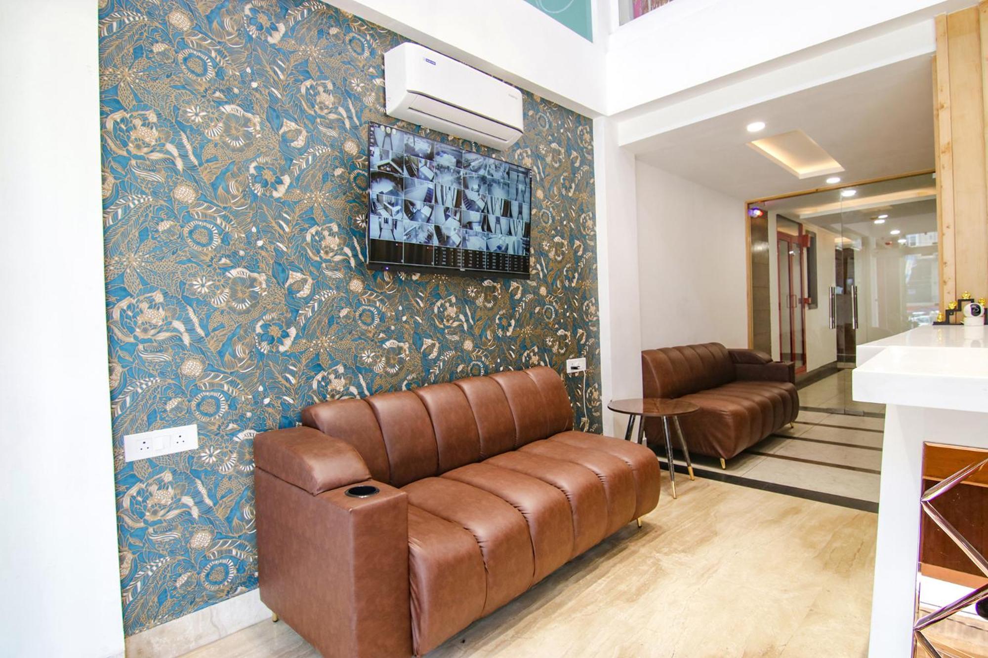 Fabhotel Prism Grand Zirakpur Екстериор снимка