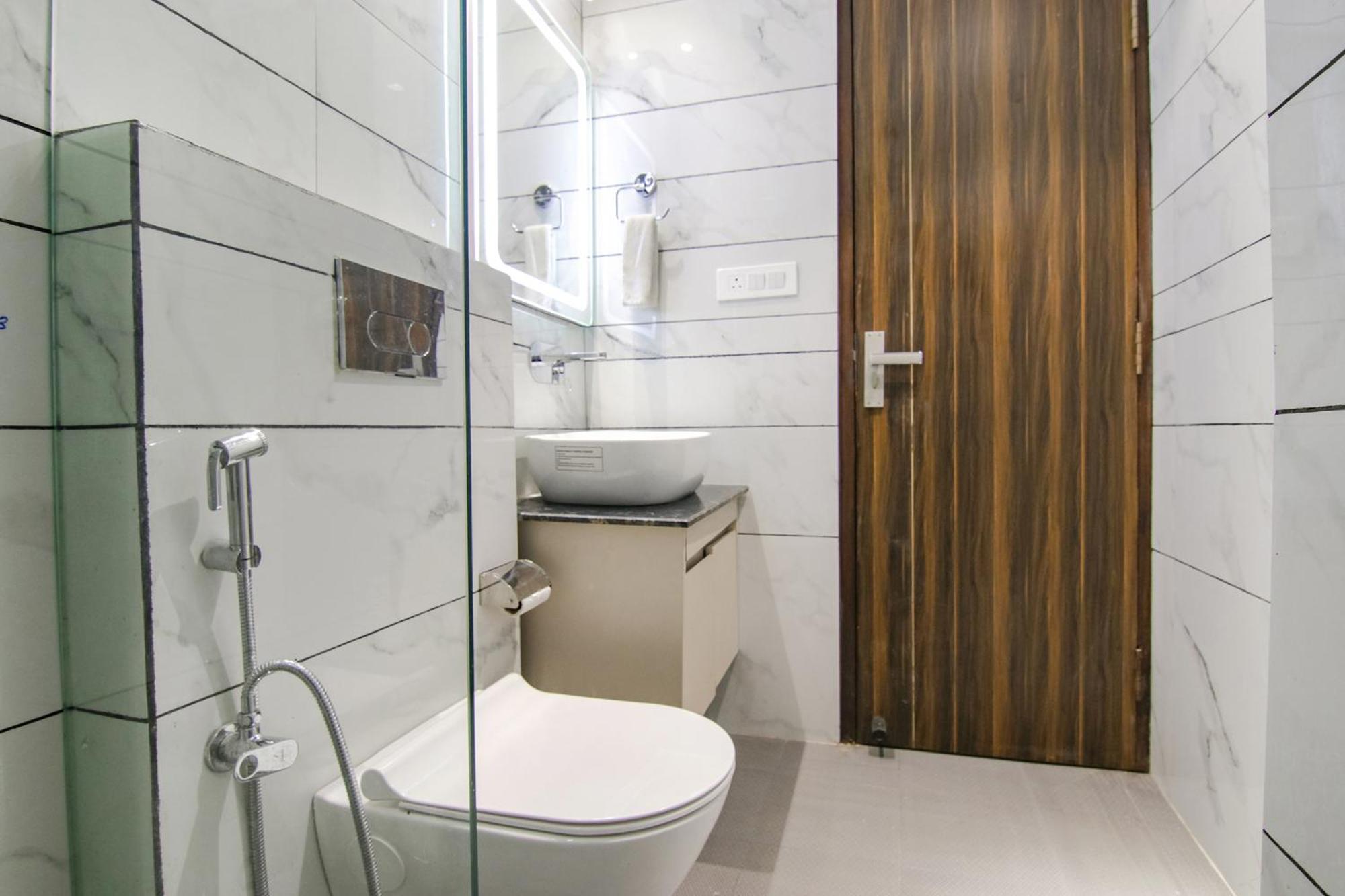 Fabhotel Prism Grand Zirakpur Екстериор снимка