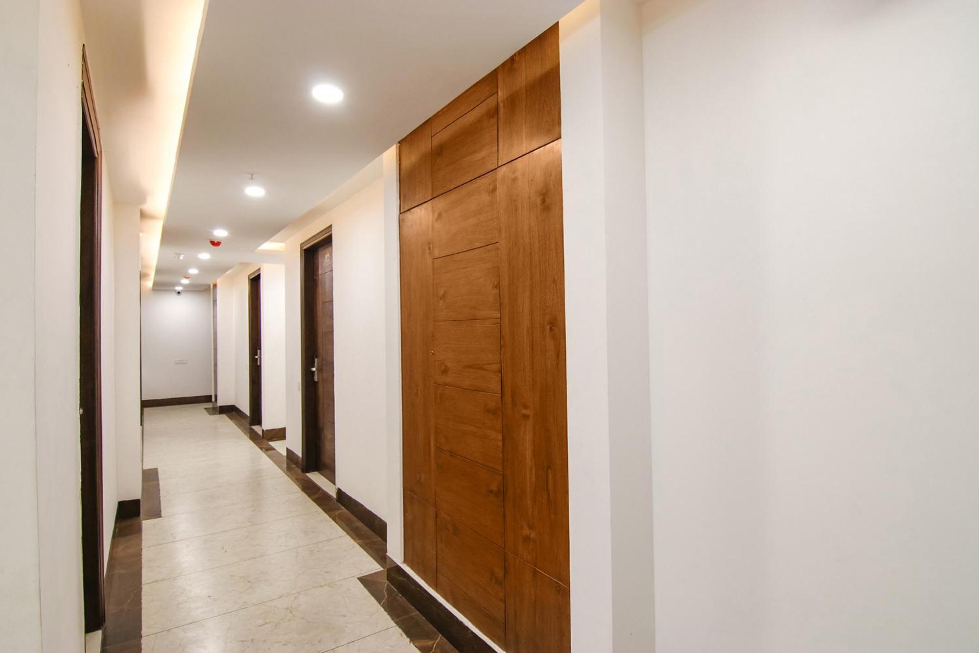 Fabhotel Prism Grand Zirakpur Екстериор снимка